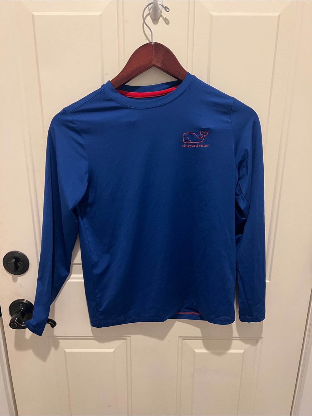 Vineyard Vines boys rash guard Royal Blue Long-Sleeve Performance Crew boys S